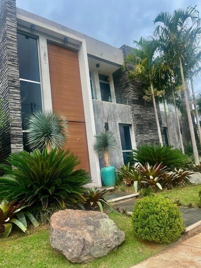 AQUA VILLAGE | Exclusiva Residencia de Lujo en San Bernardino | Alquiler de Ensueño