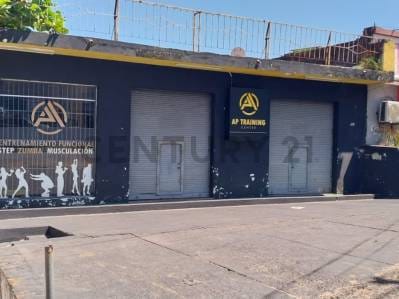 Vendo Propiedad en esquina sobre Felix Bogado