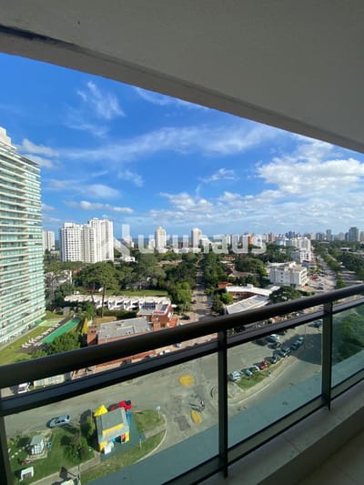 En venta apartamento de 2 dormitorios, Roosevelt