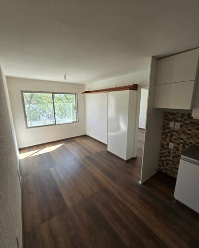 ALQUILER | Apartamento de un dormitorio en piso alto en Pocitos