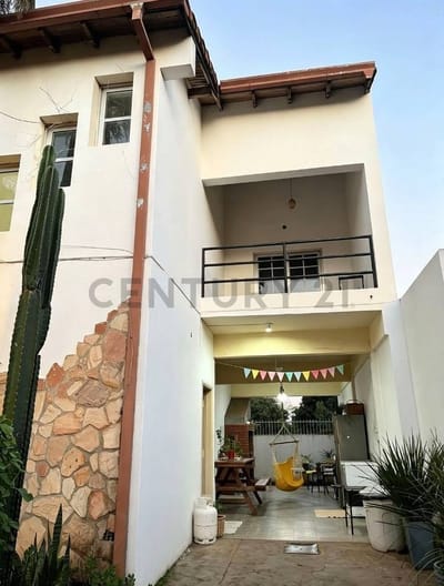 Venta de Casa en Encarnación, Itapúa |