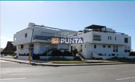 Departamento frente al mar en venta, PEnisnula, 3 dormitorios + dependencia.,