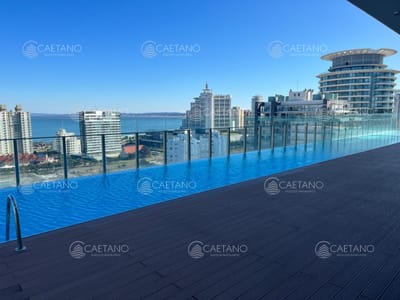 Vista a Playa Mansa un dormitorio y medio
