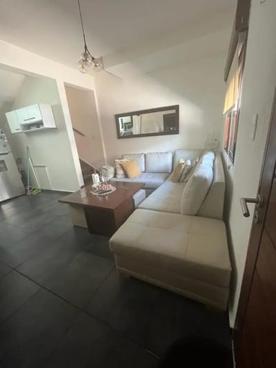 Alquiler Casa Dúplex 3 Dormitorios Patio Con Parrillero Sin Gastos Comunes En Goes