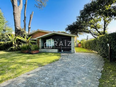 CASA 3 DORMITORIOS ALQUILER TEMPORADA MANSA