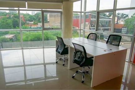 Oficinas en alquiler – Hub empresarial de Asunción