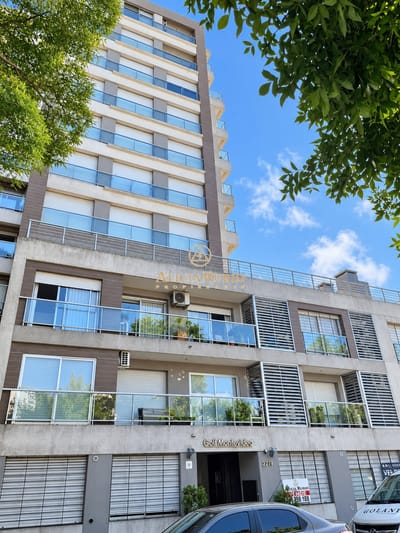 APARTAMENTO EN VENTA EN PUNTA CARRETAS -GOLF   1 DORMITORIO CON GARAJE