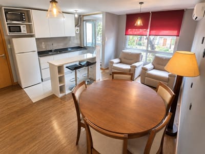 ALQUILER | Apartamento de 2 dormitorios con cochera exclusiva a pasos del Prado
