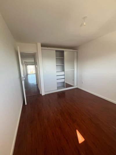 Apartamento de 2 Dormitorios con Cocina Definida - INCLUYE COCHERA - Cordón
