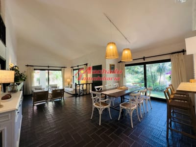 Alquiler de casa de 4 dormitorios y dep en Punta del Este