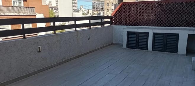 Apartamento en alquiler 2 dormitorios con gran terraza y cochera en el Centro