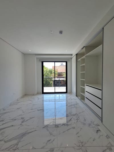 Alquiler departamento de 3 dormitorios, zona Centro Paraguayo Japonés