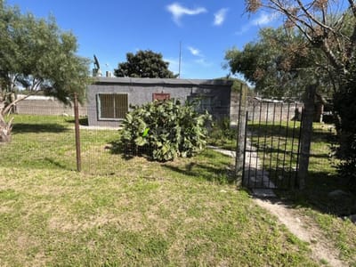 JORGE MANRIQUE ESQUINA ALFONSO EL SABIO