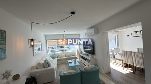 Apartamento tipo casa en plena penisula