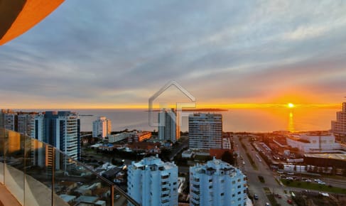 Dos dormitorios con vista al mar en venta