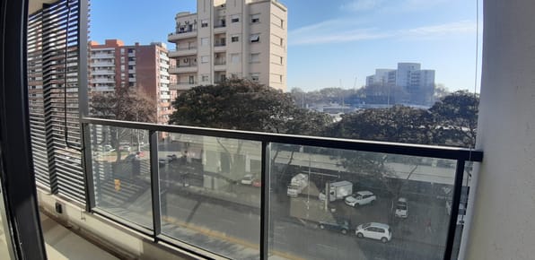 Apartamento en venta de 2 dormitorios con cochera en Aguada