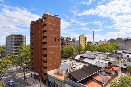 Apartamento Alquiler Cordon 1 Dormitorio Piso Medio Terraza Porteria Virtual Inmejorable Ubicacion