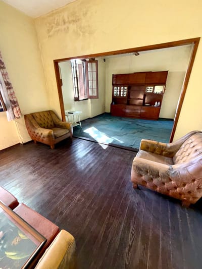 Oportunidad de Inversión!! Vendo 3 propiedades en un mismo padrón próx a Av. Libertador y Paraguay. Con posibilidad de edificar varias unidades más (un edificio)