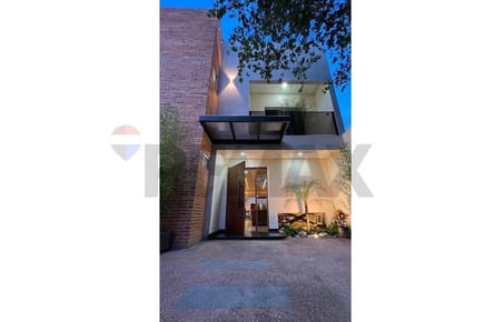 DUPLEX DE LUJO EN VENTA | ZONA RAKIURA, LUQUE