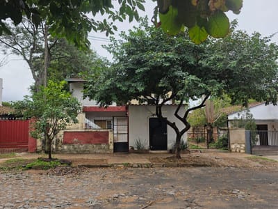 En venta terreno de 360 m² en Barrio Mburucuyá - 200.000 USD