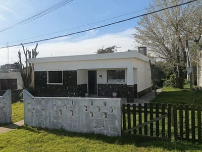 Casa en alquiler c/ cochera en Empalme Nicolich