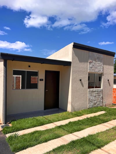 Exclusiva Residencia en Barrio Cerrado Arasy - Luque: Tu Oasis de Lujo y Tranquilidad.