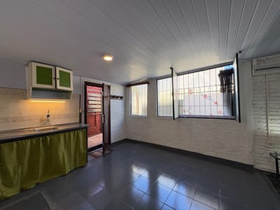 ALQUILER MONOAMBIENTE Y PATIO EN MALVIN SIN GASTOS COMUNES