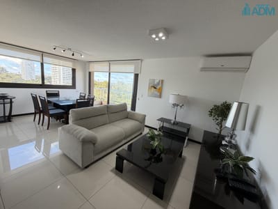 Divino apartamento en venta de 3 dormitorios