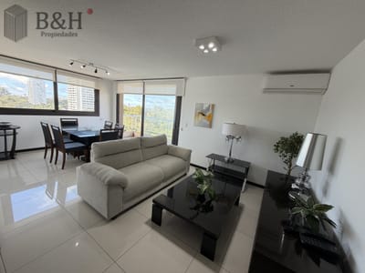 Divino apartamento en venta de 3 dormitorios