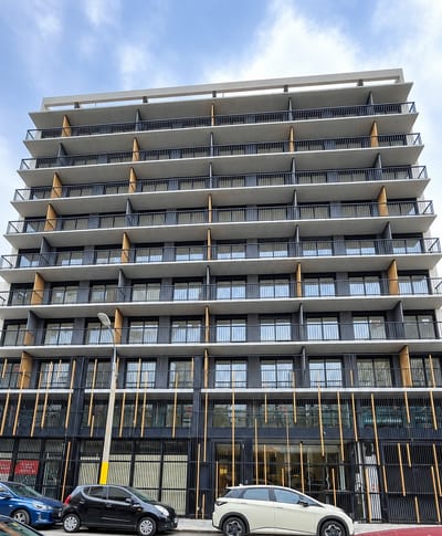 Apartamento en venta c/cochera en Cordón - Incluye gastos de Ocupación