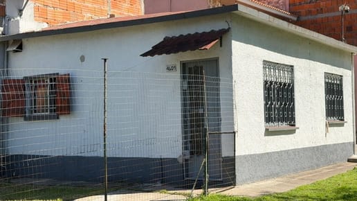 Alquiler apartamento al frente, independiente.