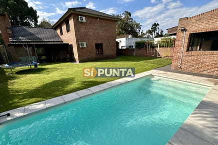 Casa en venta 4 dormitorios en Punta del Este
