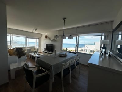 Apartamento en alquiler temporario c/ cochera en Península