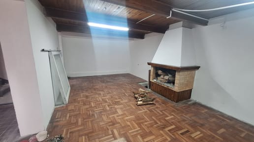 Casa de 2 Plantas en Cordon