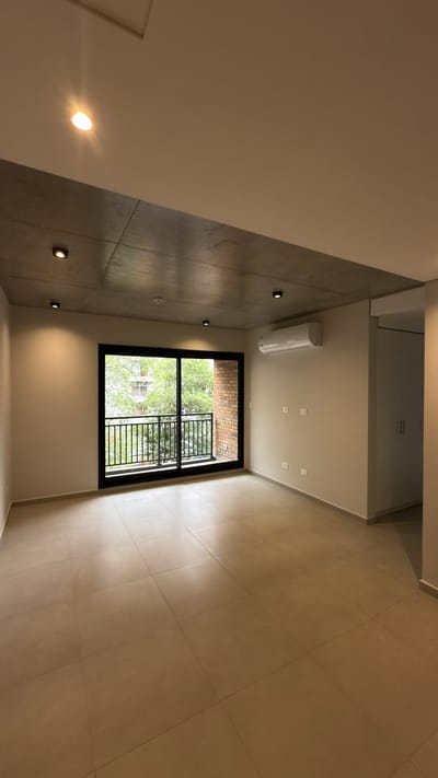 ALQUILO DEPARTAMENTO DE 2 HABITACIONES CON COCHERA EN LUQUE CON RÁPIDO ACCESO AL EJE CORPORATIVO DE ASUNCIÓN