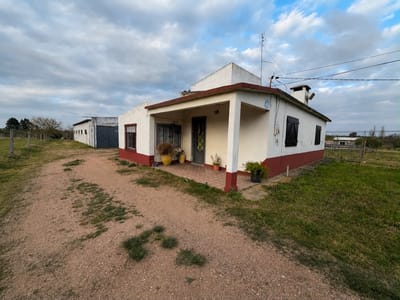 EXCELENTE CHACRA EN VILLA GUADALUPE  CON CASA