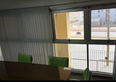 Traspaso Alquiler Oficina Amoblada 1 Baño Frente Al Puerto En Ciudad Vieja