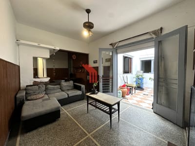 Venta apartamento 3 dormitorios, Patio , Azotea. Cordón Norte.