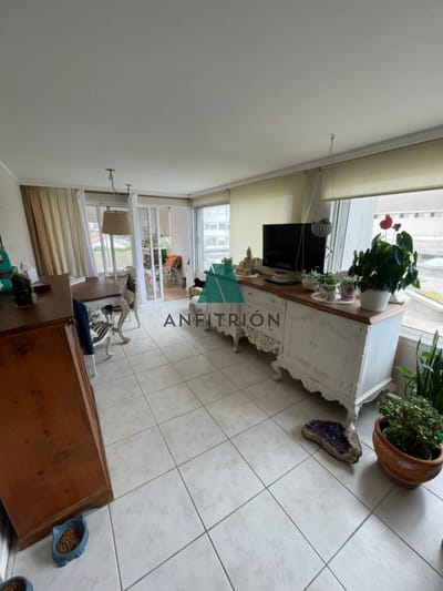 Venta Apartamento 2 Dormitorios Con Cochera En Península