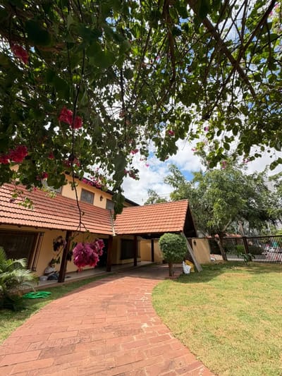 Residencia Premium en Alquiler: Lujo y Exclusividad en Villa Morra