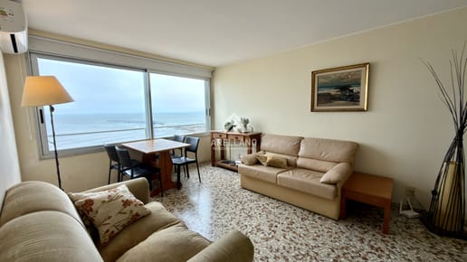 Apartamento en venta en Edificio Apolo | Vista a Isla de Lobos
