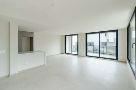 Dos Acres. Planta Baja con gran terraza. Amenities. Estrena