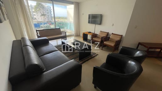APARTAMENTO EN VENTA 3 DORMITORIOS  DEPENDENCIA PUNTA DEL ESTE
