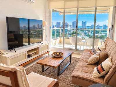 Apartamento en Alquiler con vista al mar