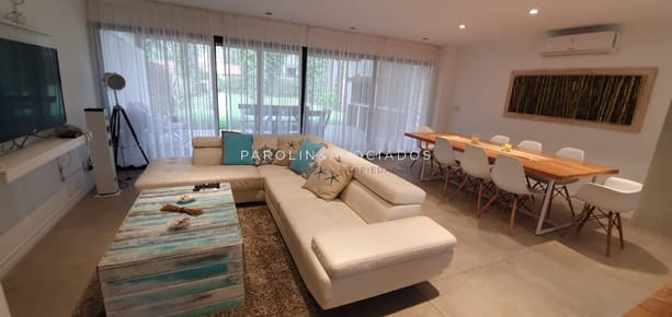Hermosa Casa en Venta de 4 Dormitorios en Solanas Vacation Club, Punta Ballena