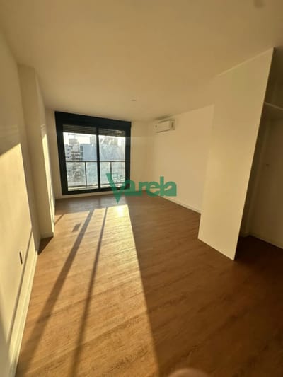 Apartamento a la venta en cordon de un dormitorio, calle guayabos
