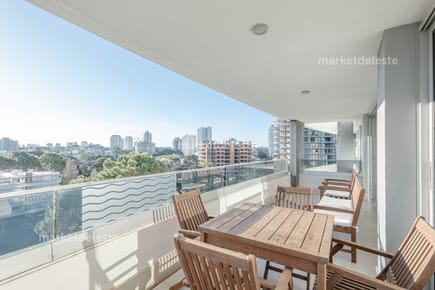 TORRE ESMERALDA - 2 DORM + DEP