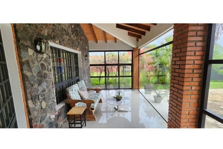 VENDO CASA AMOBLADA EN SAN BERNARDINO