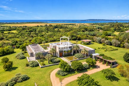 Mega chacra en José Ignacio. 929 m2 construidos