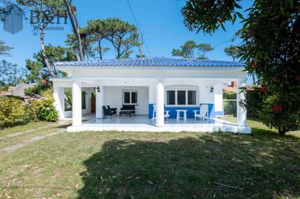 Casa a la Venta a 80 metros del mar en la mansa -